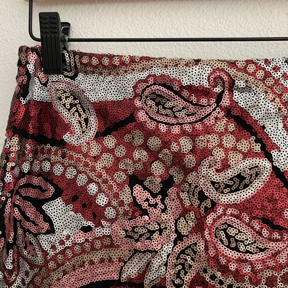 Charlotte Russe metallic sequin skirt - Picture 3 of 8